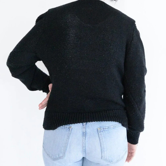 Vintage 90's Black & Cream Knit w/ Pearls CrewNeck Sweater - Picture 3 of 13